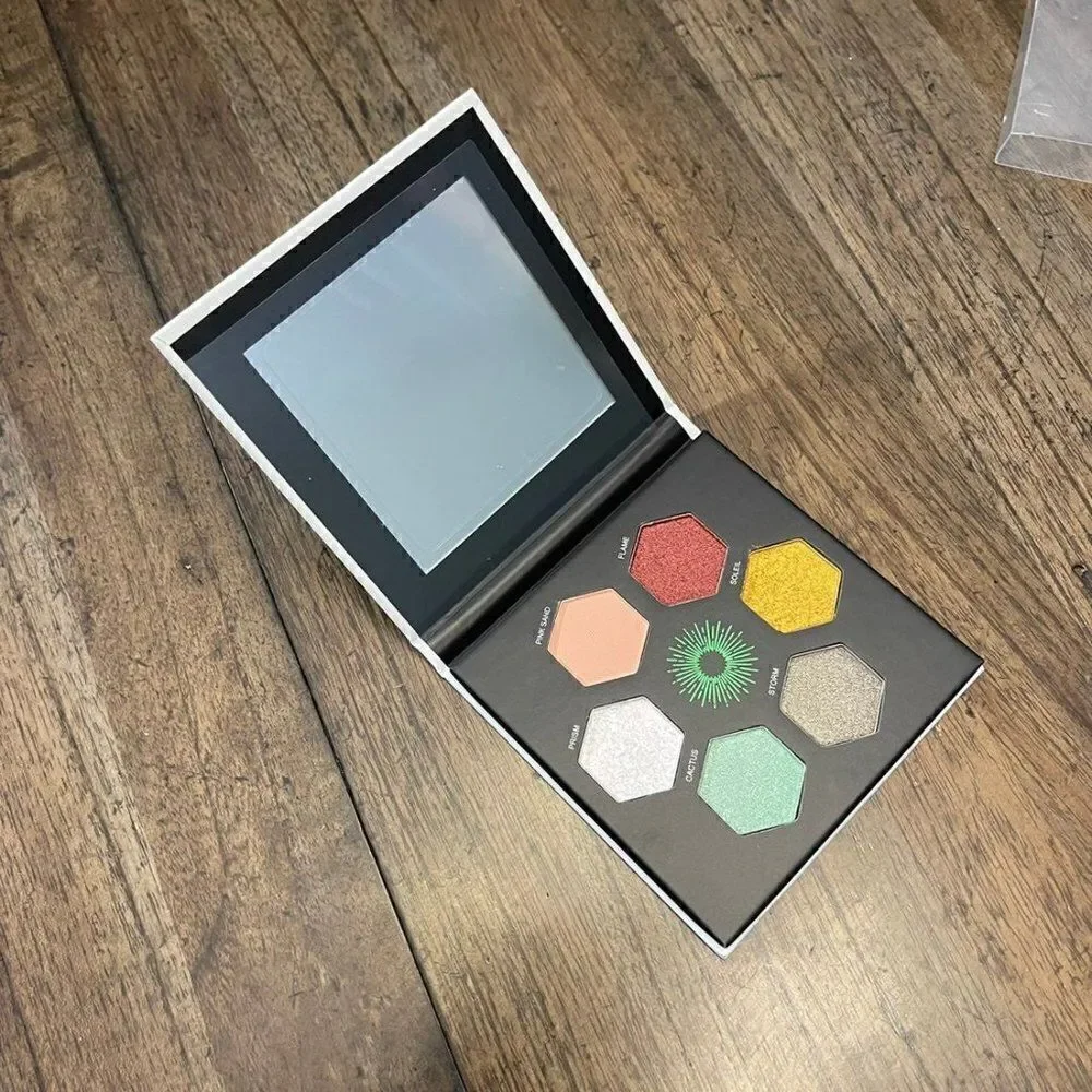 Sandbar Oasis Eyeshadow Palette